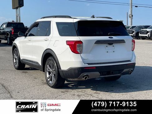 Used 2021 Ford Explorer XLT w/ Equipment Group 202A RWD image 5