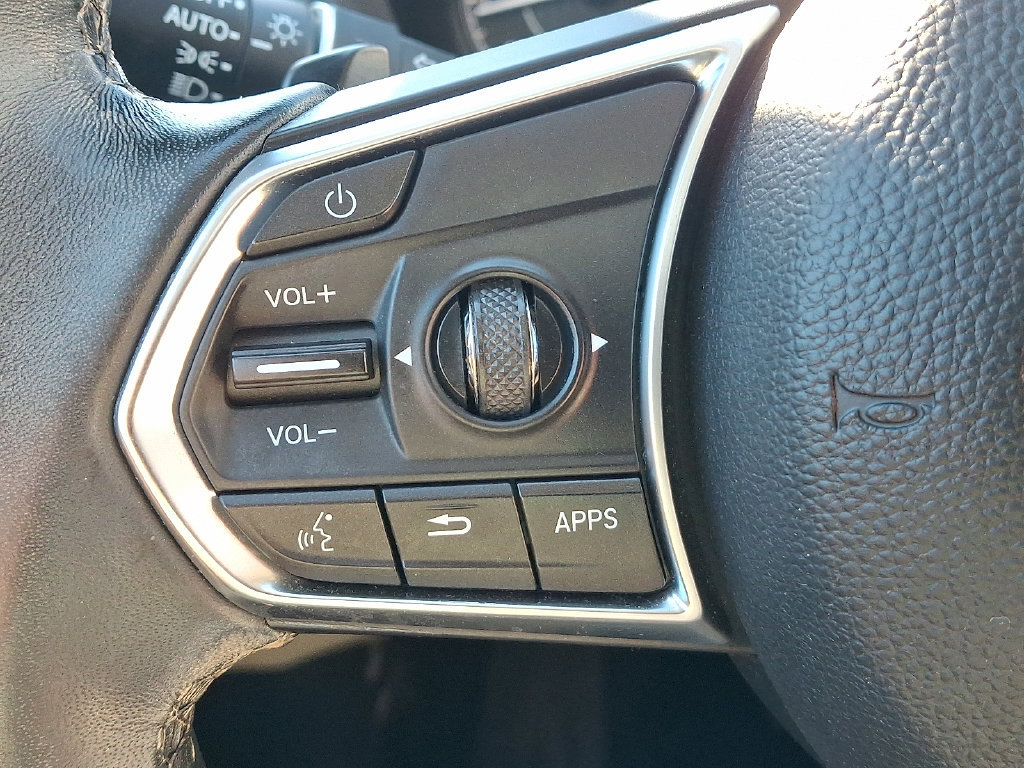 Used 2024 Acura RDX SH-AWD image 22