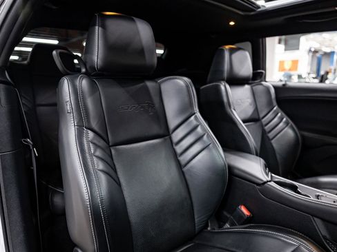 Used 2019 Dodge Challenger SRT Hellcat Redeye image 12