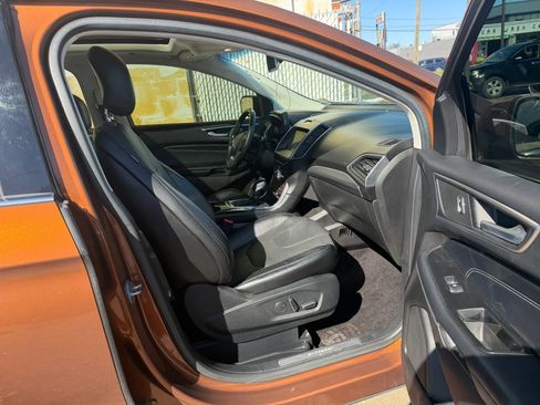 Used 2017 Ford Edge Titanium w/ Equipment Group 301A AWD/4WD image 11