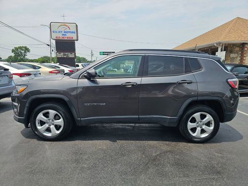 Used 2018 Jeep Compass Latitude w/ Popular Equipment Group image 3