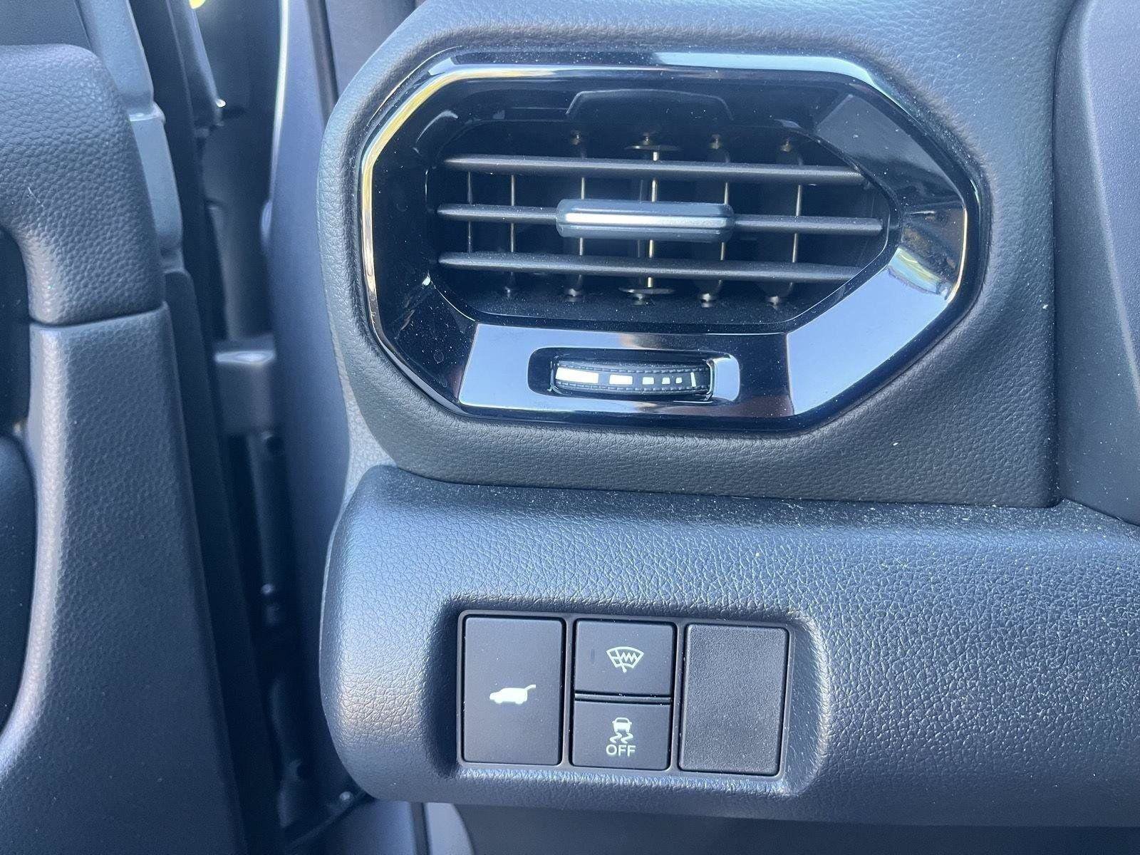 Certified 2025 Honda Pilot TrailSport image 16