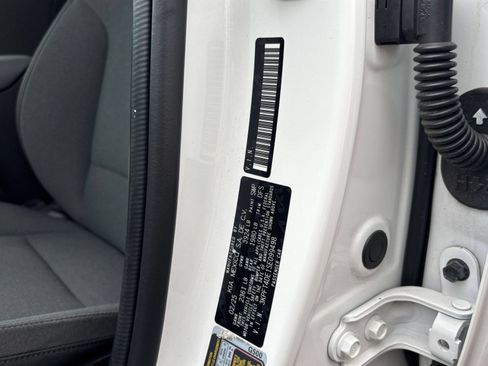 Used 2025 Kia K4 FWD image 27