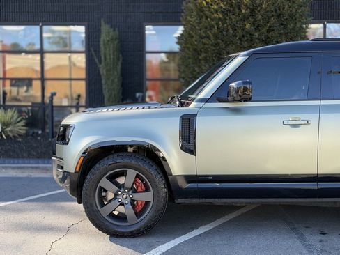 Used 2020 Land Rover Defender 110 X image 10