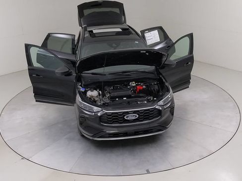 Certified 2024 Ford Escape ST-Line w/ Tech Pack #1 AWD/4WD image 46