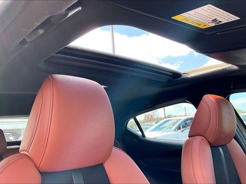 Used 2025 MAZDA MAZDA3 Carbon image 29