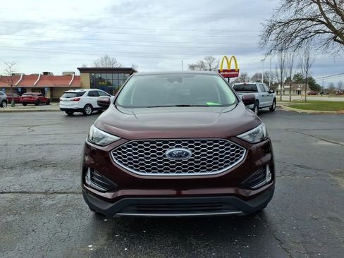 Certified 2023 Ford Edge SEL w/ Convenience Package image 2