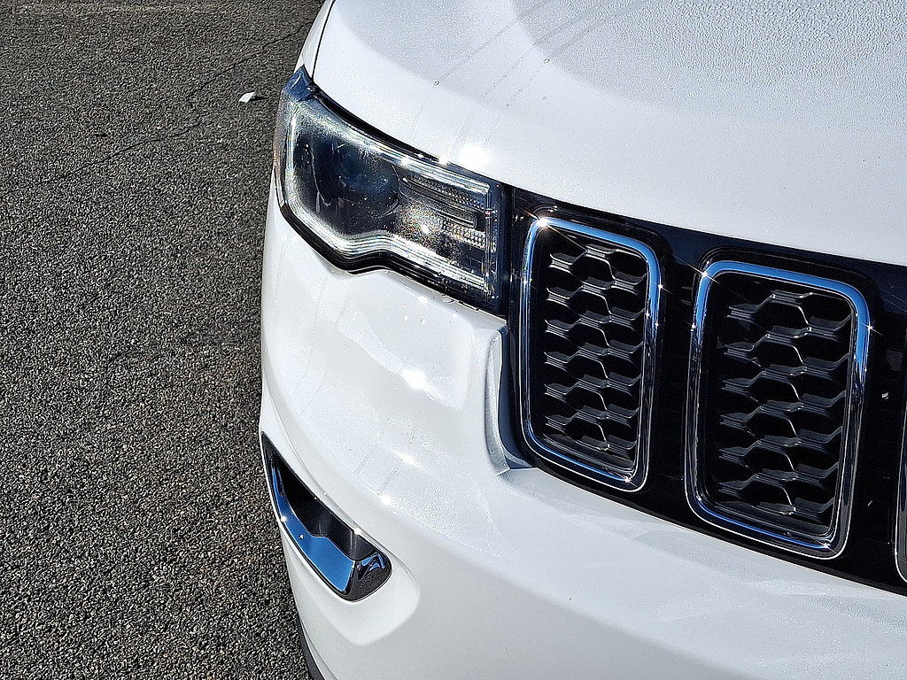 Certified 2021 Jeep Grand Cherokee Limited w/ Premium Lighting Group AWD/4WD image 28