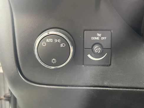 Used 2016 GMC Savana 2500 image 19