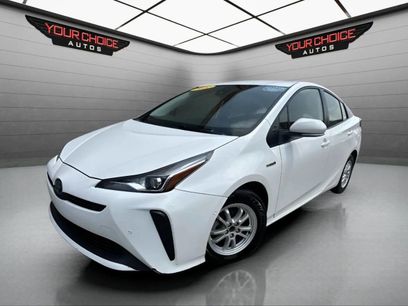 Used 2022 Toyota Prius LE