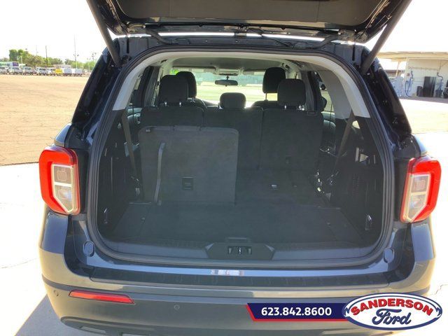 Used 2023 Ford Explorer XLT RWD image 21