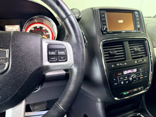 Used 2017 Dodge Grand Caravan GT FWD image 23