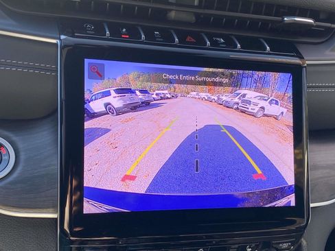 New 2025 Jeep Grand Cherokee L Limited w/ Trailer Tow Package image 6