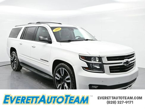 Used 2019 Chevrolet Suburban Premier image 1