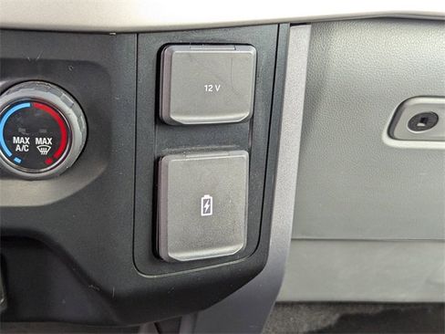Used 2023 Ford F150 XLT image 28