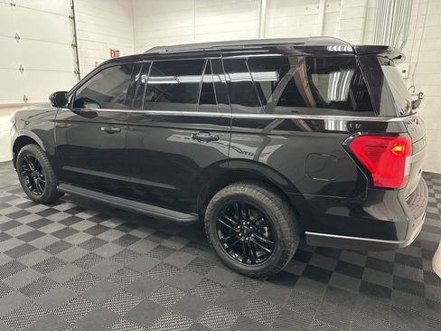 Used 2024 Ford Expedition XLT image 6