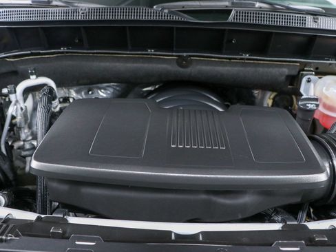 Used 2021 Chevrolet Silverado 1500 LT Trail Boss w/ Convenience Package II AWD/4WD image 33