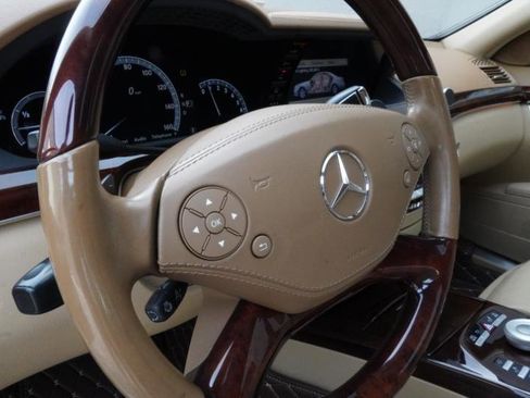 Used 2011 Mercedes-Benz S 550 S550 4-MATIC image 48