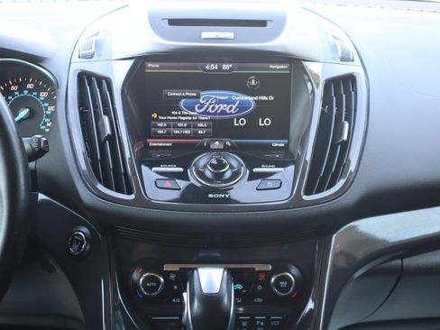 Used 2014 Ford Escape Titanium w/ Equipment Group 401A FWD image 12