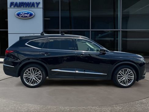 Used 2023 Acura MDX SH-AWD w/ Advance Package image 9