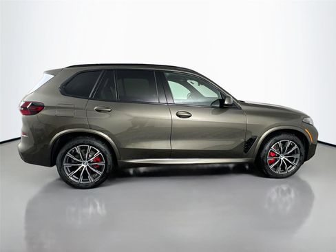 New 2026 BMW X5 xDrive40i w/ M Sport Package image 7