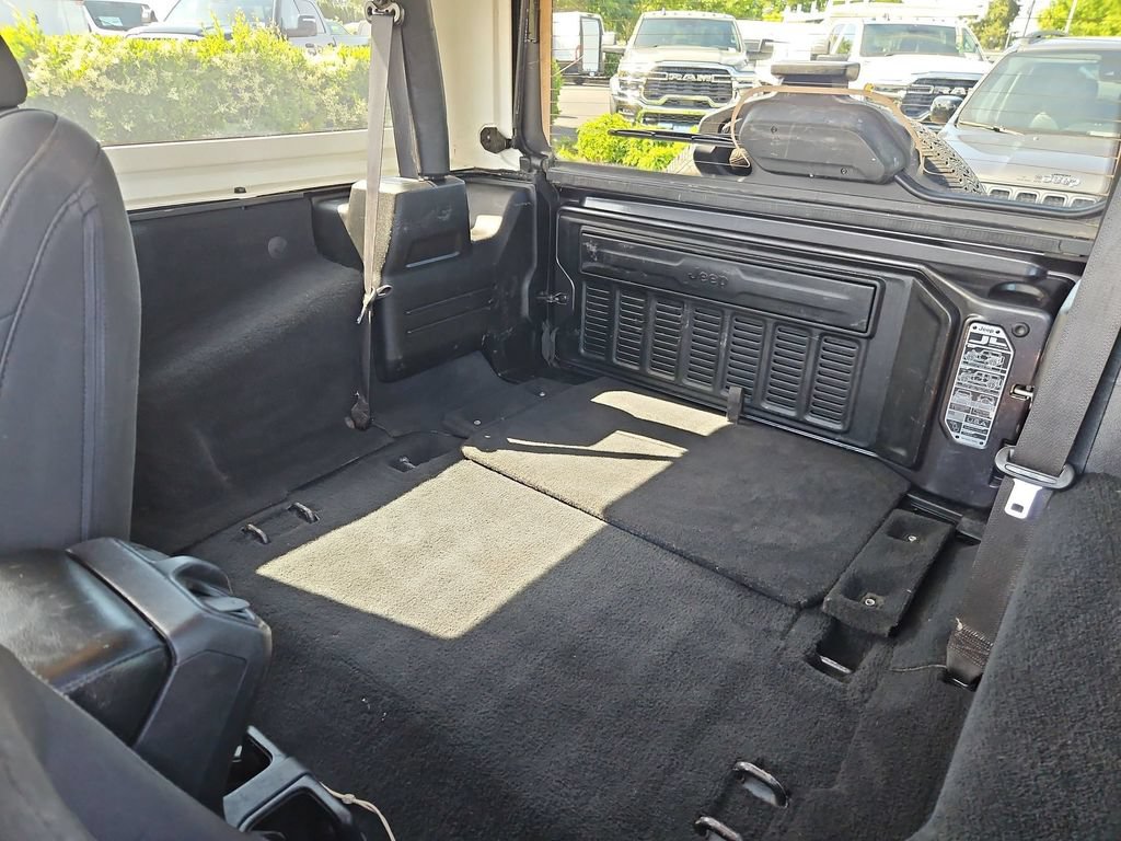Used 2023 Jeep Wrangler Sport AWD/4WD image 23