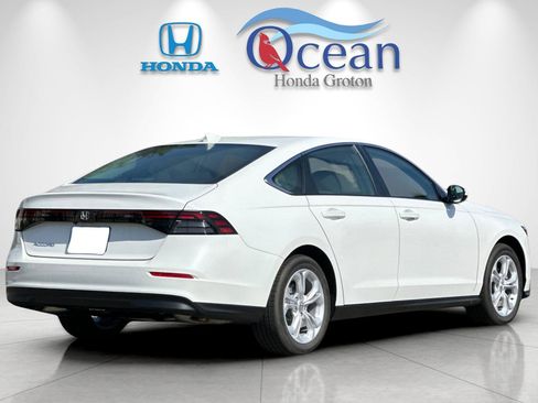 New 2026 Honda Accord LX image 5