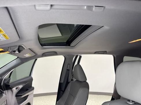 Used 2019 Honda Pilot EX-L image 3