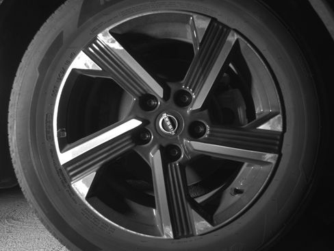 Used 2025 Nissan Sentra SV FWD image 13