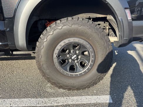 Used 2023 Ford F150 Raptor AWD/4WD image 12