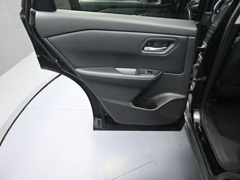 Used 2024 Nissan Rogue SV AWD/4WD image 68