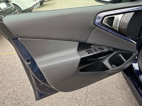 New 2026 BMW X3 xDrive30 w/ M Sport Package AWD/4WD image 13