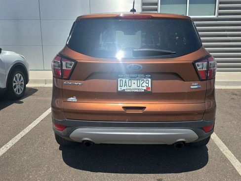 Used 2017 Ford Escape SE AWD/4WD image 5