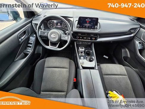 Used 2024 Nissan Rogue SV image 12