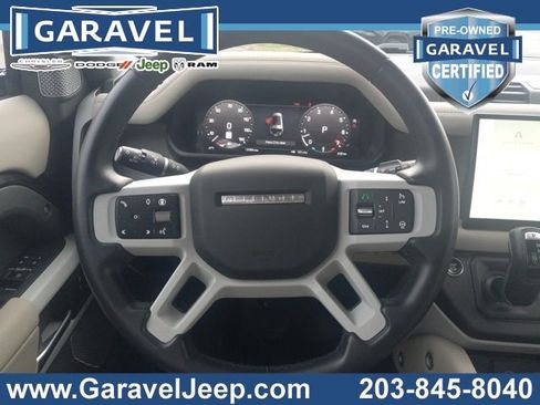 Used 2024 Land Rover Defender 130 S image 4