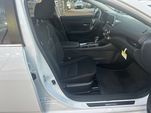 New 2025 Nissan Sentra SV image 13