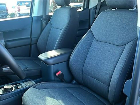 Certified 2025 Ford Maverick XLT w/ Equipment Group 301A image 19