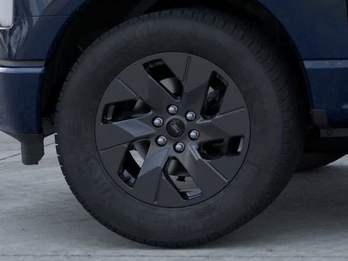 New 2025 Ford F150 Lightning Flash image 19