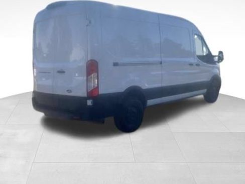 Certified 2022 Ford Transit 250 Medium Roof RWD image 8