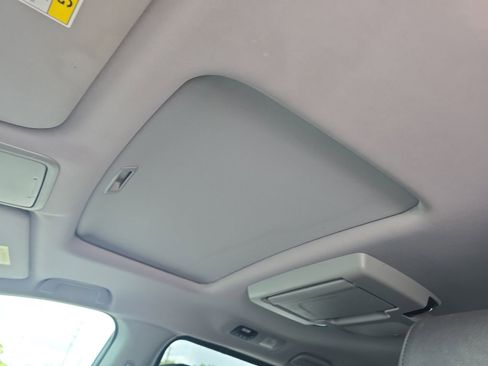 Used 2018 Honda Odyssey Touring image 16