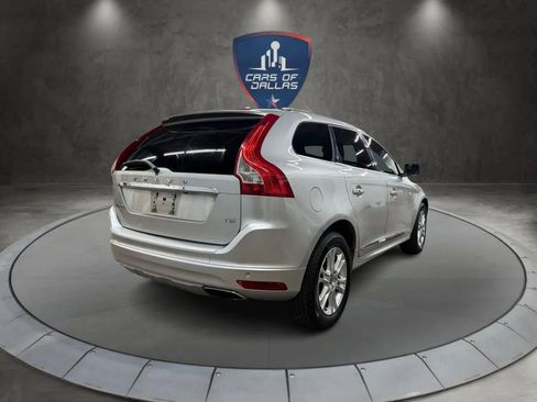 Used 2016 Volvo XC60 T5 Premier w/ Proximity Package FWD image 5