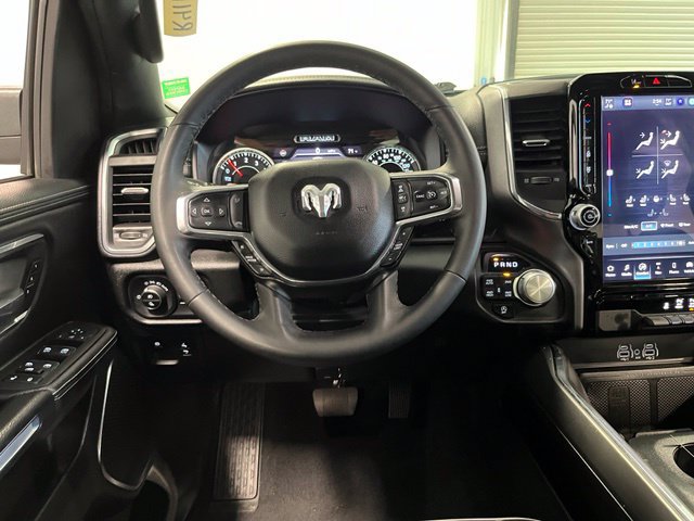 Used 2025 RAM 1500 Laramie AWD/4WD image 22