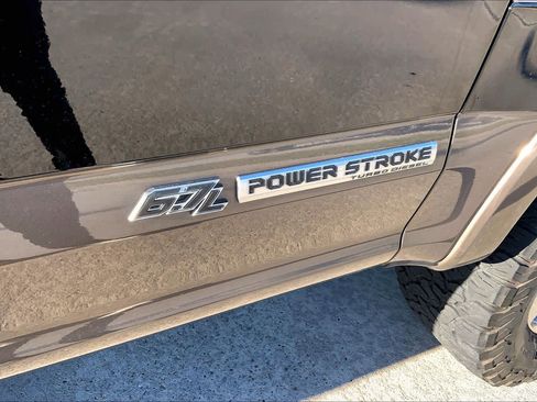 Used 2017 Ford F250 King Ranch w/ King Ranch Ultimate Package image 9