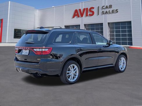 Used 2025 Dodge Durango GT AWD/4WD image 6