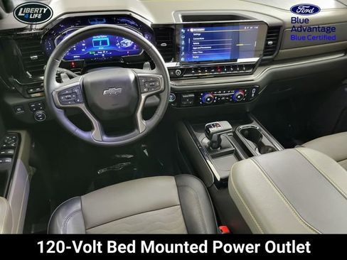Used 2023 Chevrolet Silverado 1500 ZR2 w/ Technology Package image 33