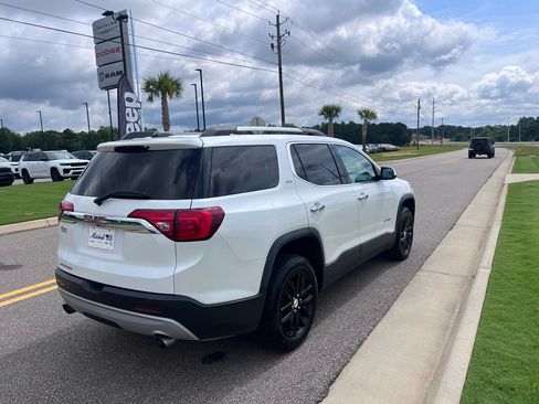 Used 2019 GMC Acadia SLT FWD image 6