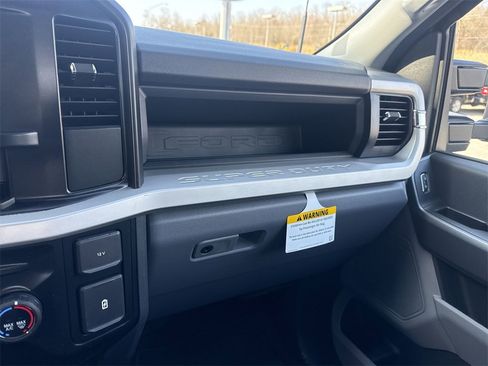Certified 2026 Ford F250 XL w/ STX Appearance Package image 10