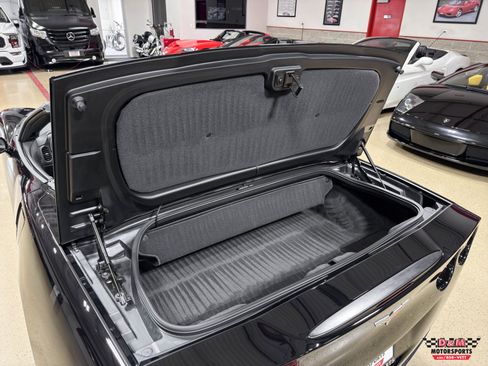 Used 2005 Chevrolet Corvette Convertible w/ Preferred Equipment Group RWD image 43
