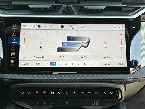 New 2026 Jeep Cherokee Laredo AWD/4WD image 4