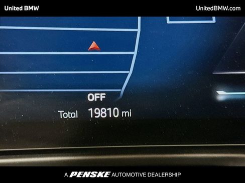 Used 2023 BMW i4 eDrive40 w/ Premium Package image 7